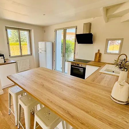 Сasa de vacaciones La Petite Maison Du Quai - Face A La Sevre *