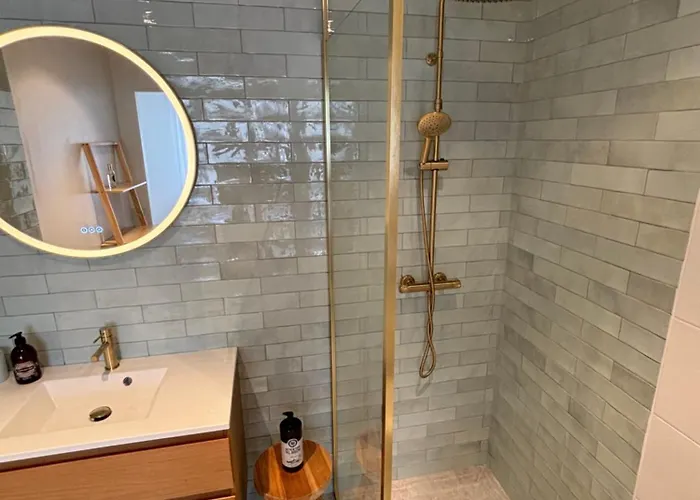 Сasa de vacaciones La Petite Maison Du Quai - Face A La Sevre Niort